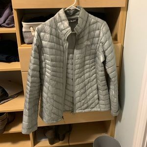 North face silver M